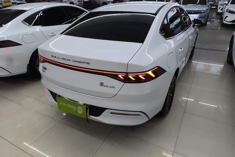 Used BYD Qin PLUS 2024 HONOR Edition DM-i 55KM Leading Model
