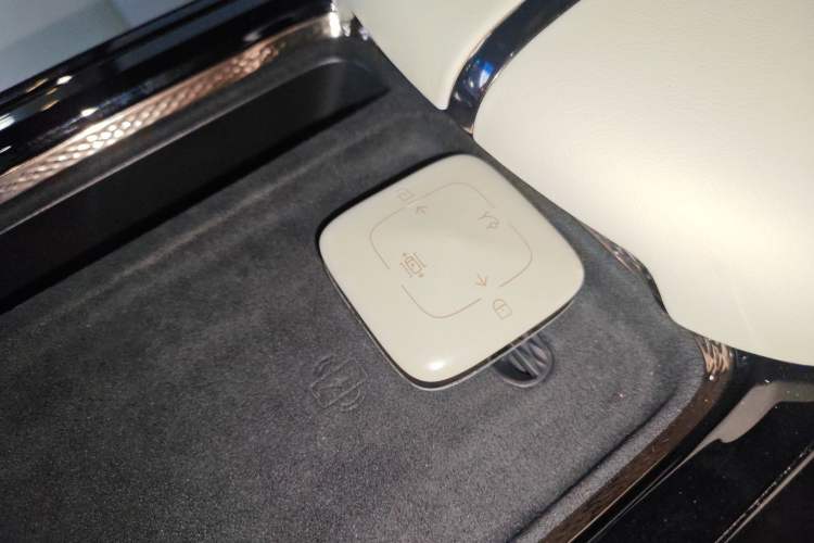 Used Zeekr MIX 2025 Long-Range Intelligent Driving Edition