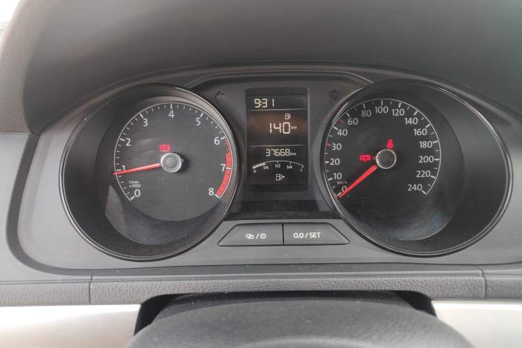 Used Volkswagen Lavida 2019 Lavida Start 1.5L Manual Fashion Edition China VI Standard Instrument Cluster
