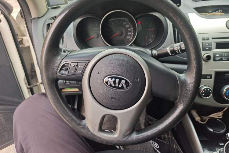 Used Kia Forte 2014 1.6L AT GL