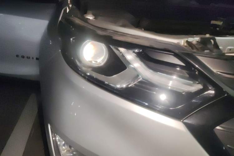 Used Chevrolet Equinox 2019 Redline 550T Automatic All-Wheel-Drive RS Model China VI Standard
