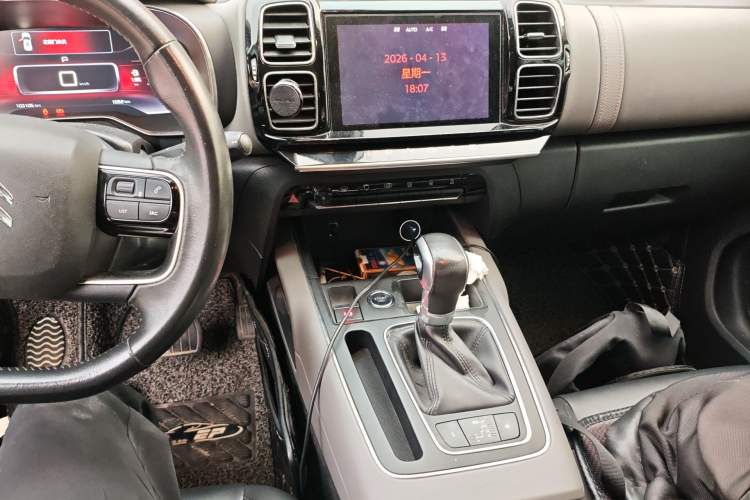 Used Citroen C5 AIRCROSS 2017 350THP Fashion Edition Audio And AC Panel