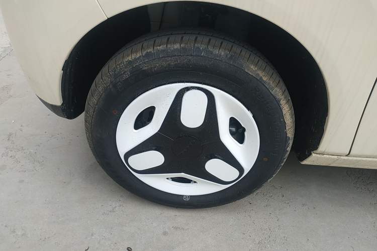 Used Geely Galaxy Panda 2025 210 km – Yuanqi Bear