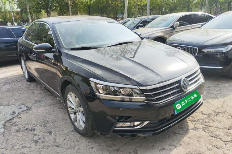 Used Volkswagen Passat 2017 280TSI DSG Luxury Edition
