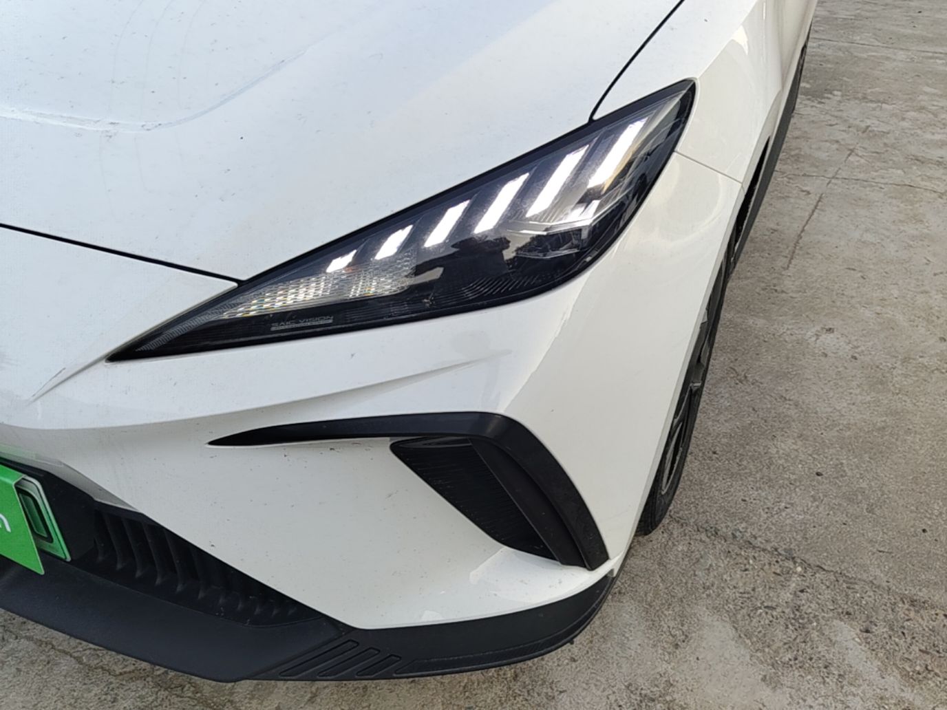 MG 4 EV 2023 415 km Range Sea-Faring Champion Edition — снимка 8