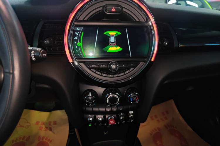 Used MINI MINI 2018 1.5T COOPER Classic Edition