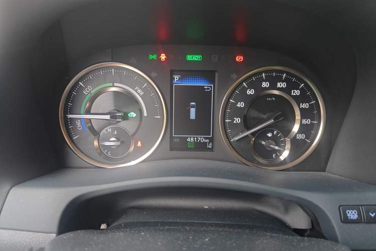 Used Toyota Alphard 2021 Dual-Engine 2.5L Luxury Edition