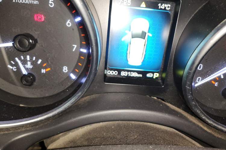 Used Haval H8 2015 2.0T Two-Wheel Drive Comfort Version
