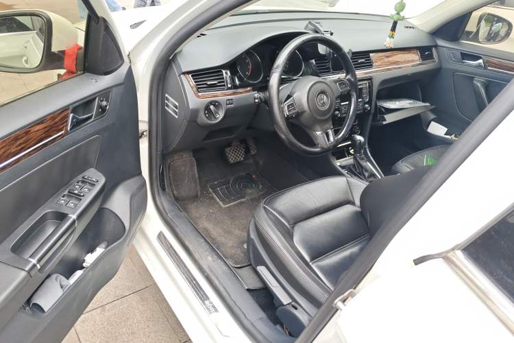 Used Volkswagen Bora 2013 1.4T Automatic Luxury Model Driver Seat