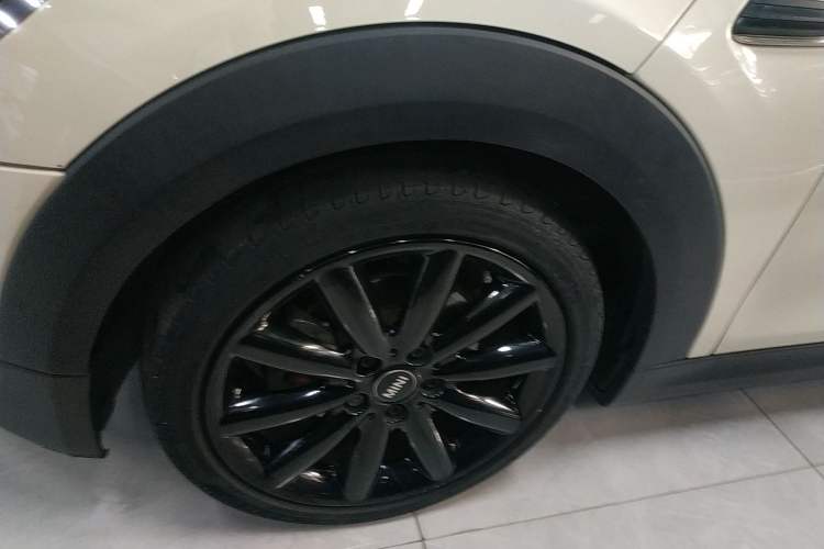 Used MINI 2018 1.5T COOPER Artist