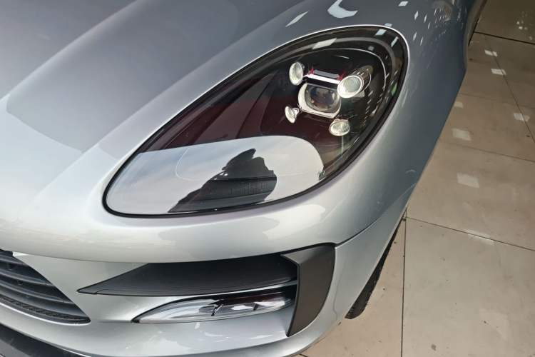 Used Porsche Macan 2021 Macan 2.0T