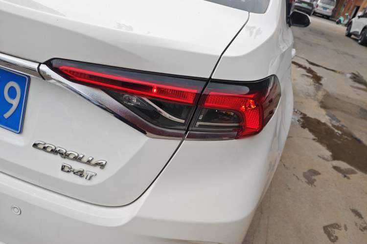 Used Toyota Corolla 2019 1.2T S-CVT GL-i Luxury Edition Right Rear Taillight