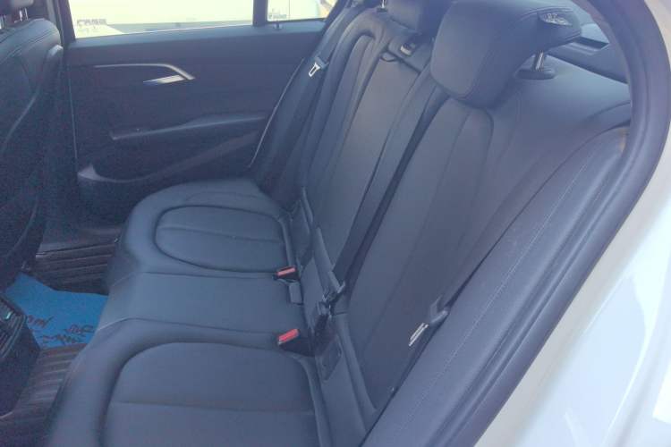 Used BMW 1 Series 2017 118i Design Package Model Left Rear Seat