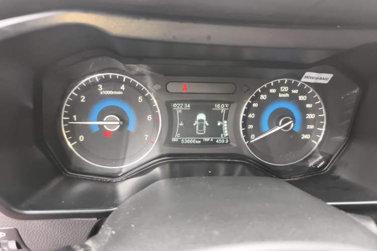Used Dongfeng Fengon 580 2016 1.5T Manual Comfort Model Instrument Cluster