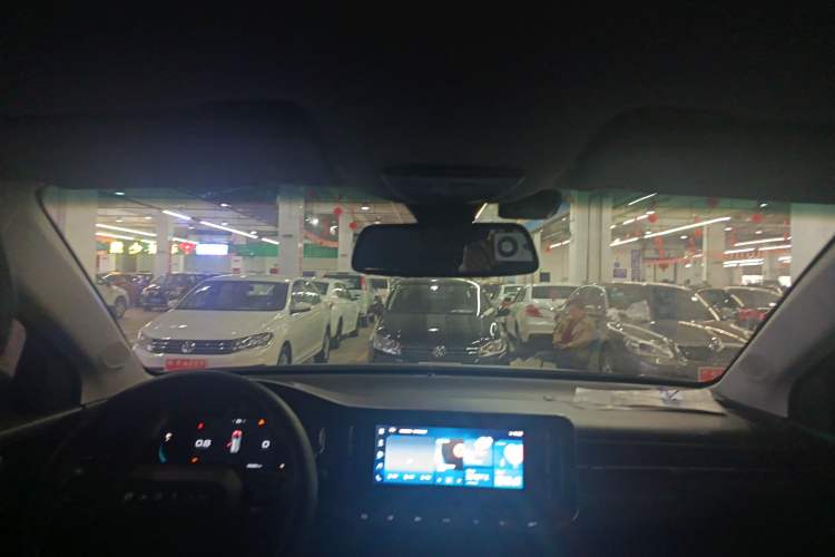 Used Baojun RM-5 2019 1.5T Manual Elite Version with 24-Hour Online Service 7 Seats
