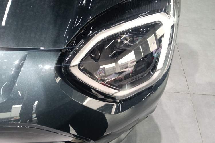 Used MINI Electric ACEMAN 2024 SE Racing Driver Left Front Headlight