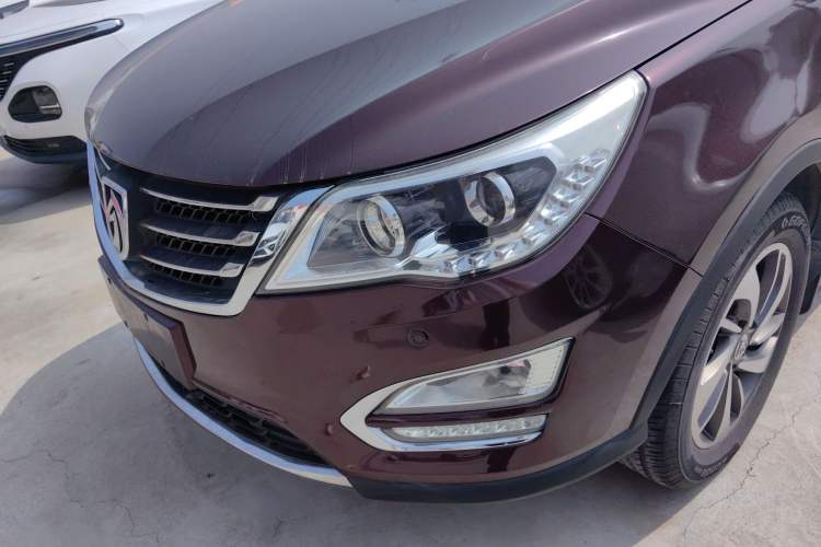 Used Baojun 560 2016 1.8L Manual Luxury Edition Left Front Headlight