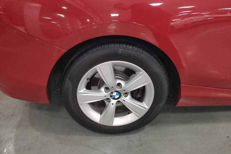 Used BMW 2 Series 2014 220i Leading Model