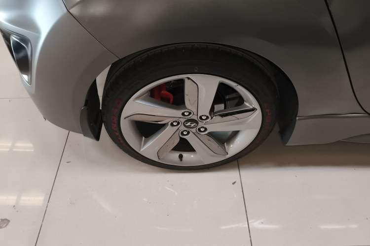 Used Hyundai Veloster 2012 1.6L Automatic Luxury Edition