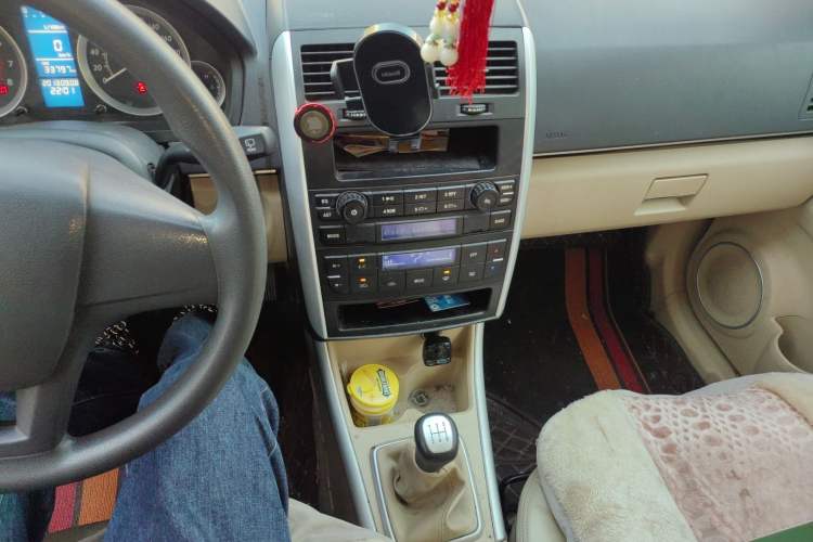 Used BAIC E Series 2012 Hatchback 1.3L Manual Liking Edition