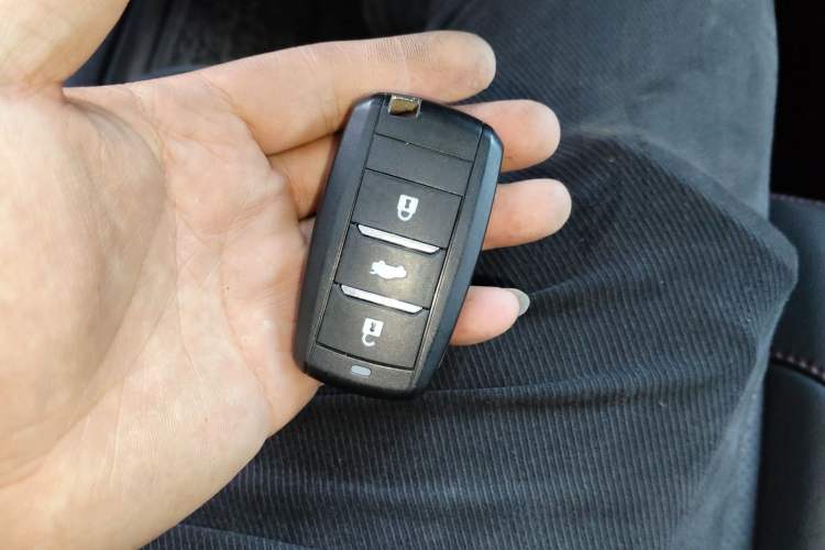 Used CHANGAN CS75 2017 Shangkui Edition 1.5T Automatic Fengyue Model
