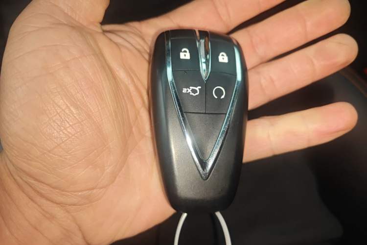 Used CHANGAN UNI-V 2022 1.5T Prestige Version
