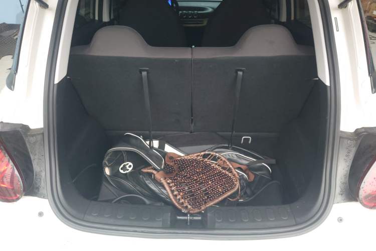 Used Wuling Bingo 2024 203km Light Edition Trunk