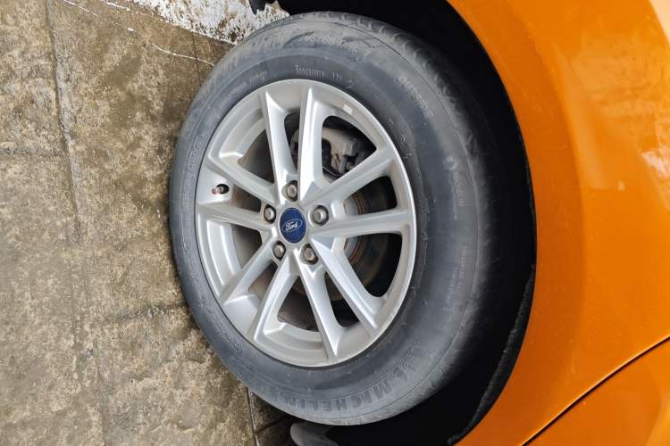 Used Ford Focus 2015 Hatchback EcoBoost 180 Automatic Elite Model
