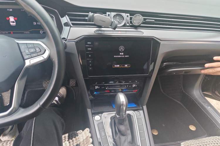 Used Volkswagen Magotan 2021 330TSI DSG 30th Anniversary Edition
