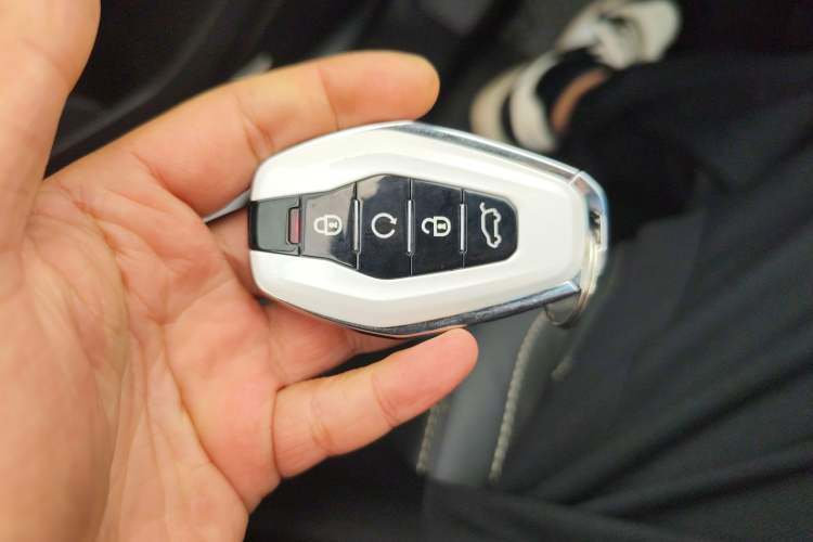 Used JETOUR X90 PRO 2024 1.6T DCT Elite Edition 5 Seats