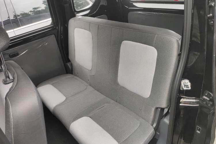 Used Wuling Zhiguang New Energy 2025 Model 305km Ambitious Edition
