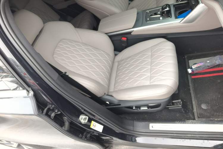 Used BYD Tang New Energy 2025 DM-i 115KM Prestige Model