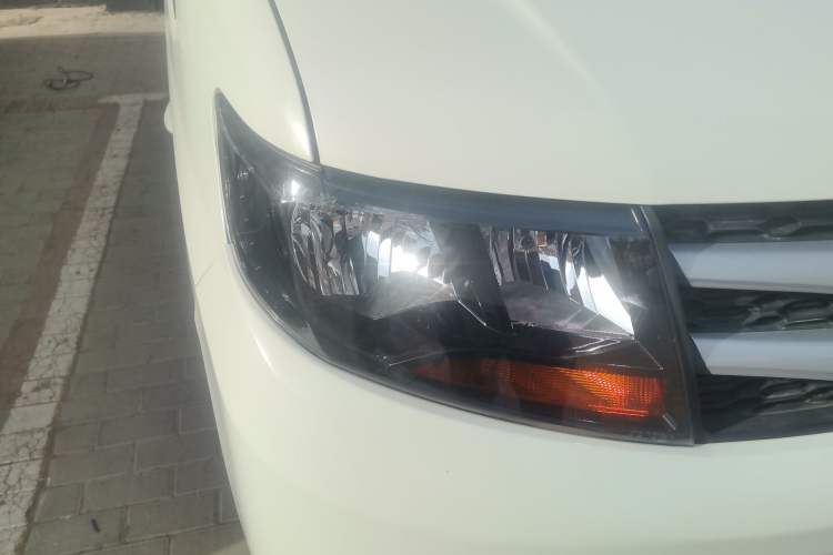 Used JAC Refine M3 2022 Creator Edition 1.5T Luxury Version