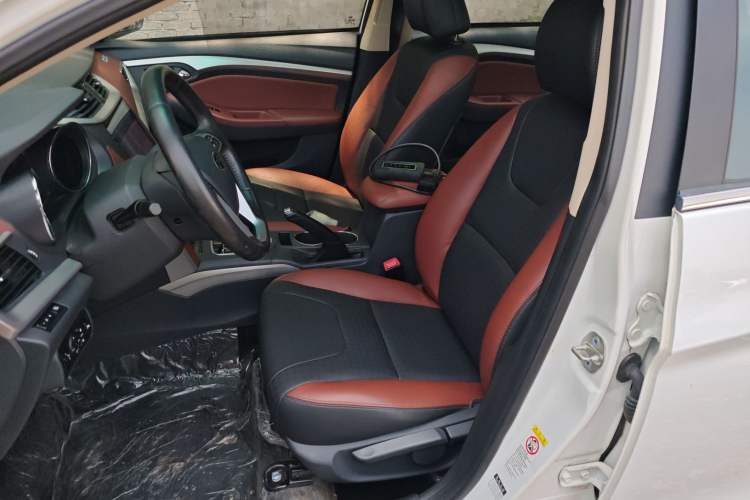 Used BYD G5 2014 1.5TID Automatic Prestige Model