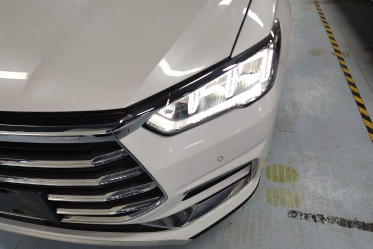 Used BYD Song Pro 2019 1.5T Automatic Elite Edition
