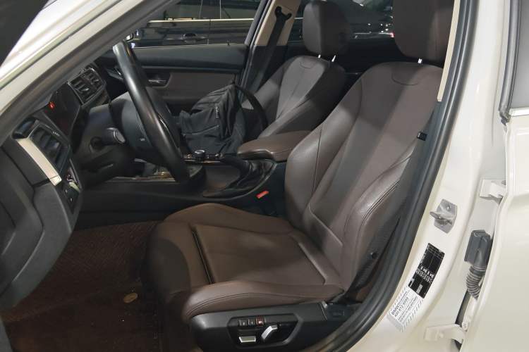 Used BMW 3 Series 2018 320Li Fashion Model
