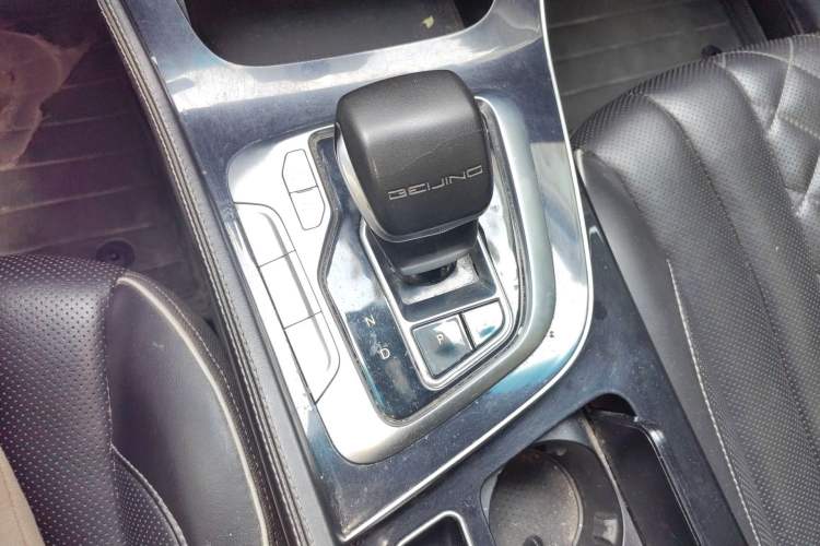 Used BAIC Beijing EU7 2019 Yifeng Edition Gear Lever