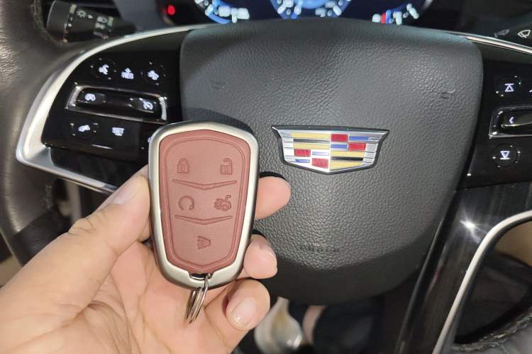 Used Cadillac XTS 2018 28T Luxury Edition Vehicle Key