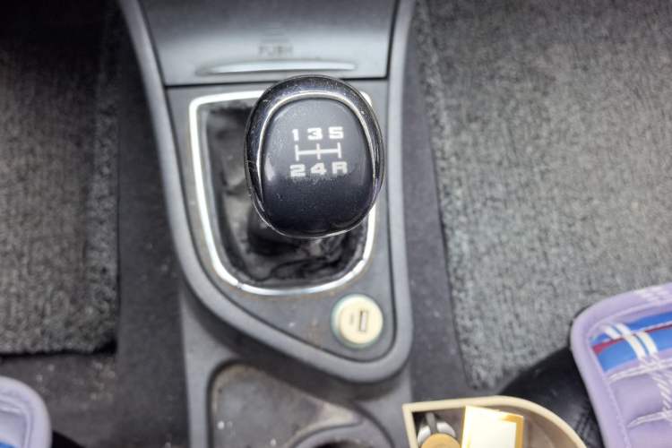 Used Dongfeng Aeolus H30 2014 CROSS 1.5L Manual Gratitude Edition