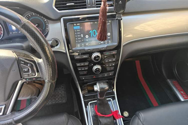 Used Haval H2 2016 Red-Label 1.5T Automatic Two-Wheel Drive Luxury Model