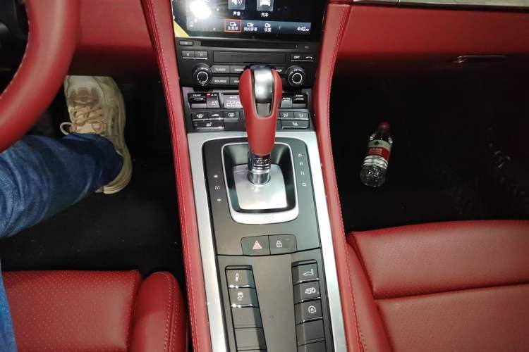 Used Porsche 718 2023 Cayman Style Edition 2.0T
