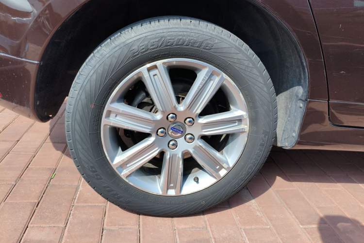 Used Volvo XC60 2017 T5 AWD Smart Upgrade Edition