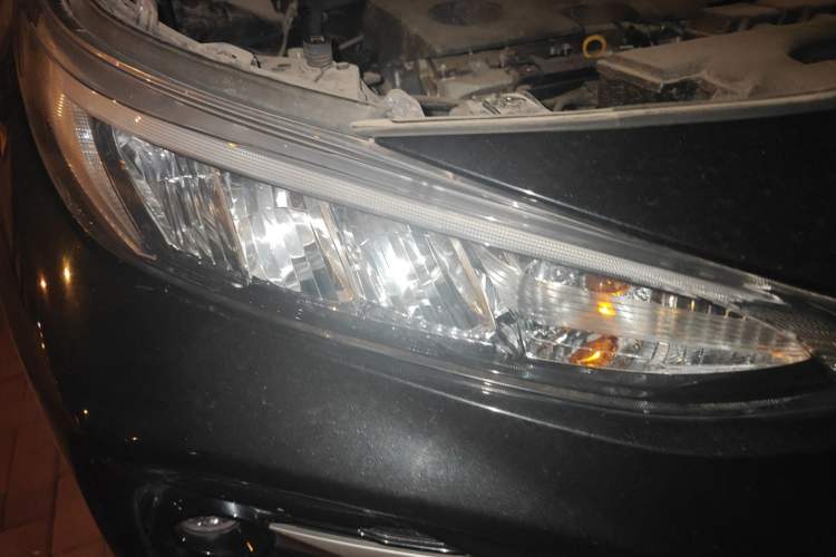Used Toyota Wildlander 2021 2.0L CVT Two-Wheel Drive Luxury Edition Right Front Headlight