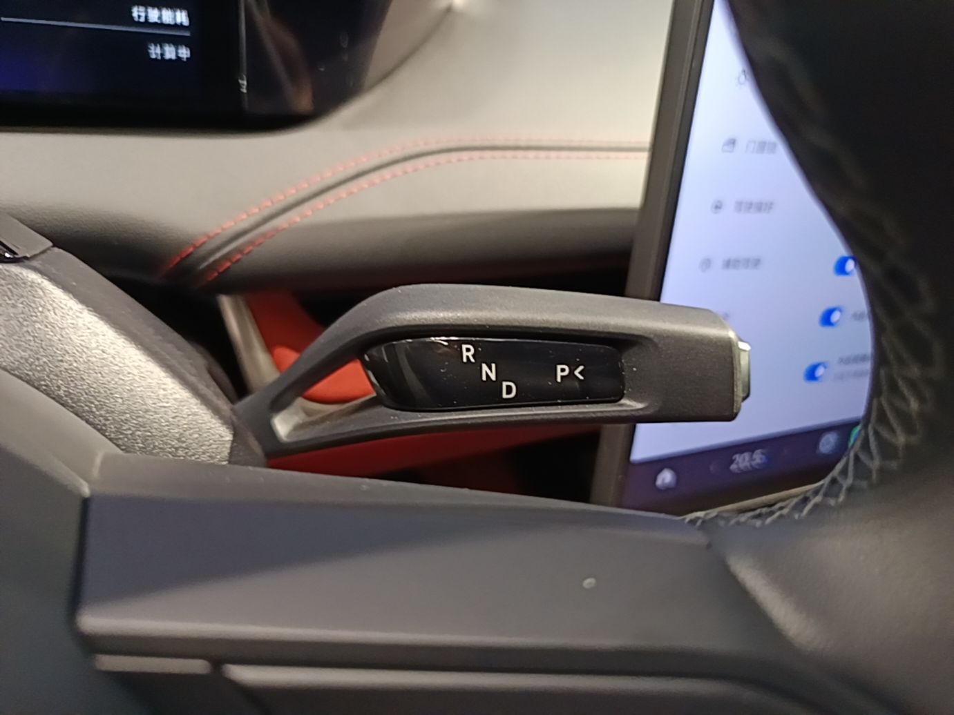Xiaomi Auto SU7 2024 Four-Wheel Drive Ultra-Long Range Advanced Intelligent Driving Max Edition — снимка 16