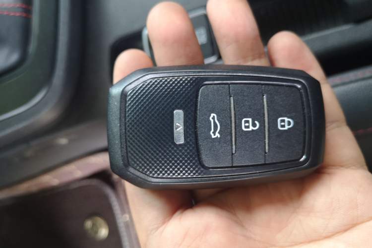 Used Hyundai Elantra (6th Generation / Lingdong) 2019 1.4T Dual-Clutch Xuan Dong · Dynamic Model