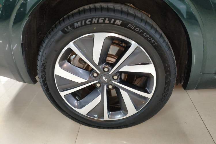 Used Li Auto ONE 2021 Extended-Range 6-Seater Version
