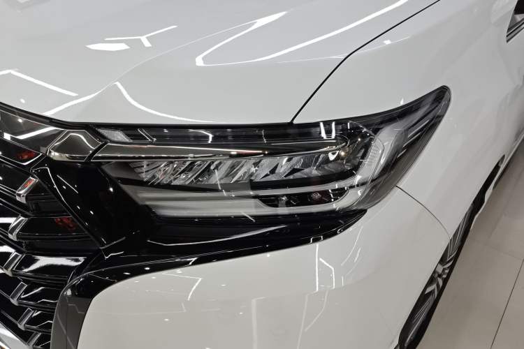 Used Honda Elysion 2022 2.0L eHEV Luxury First Edition