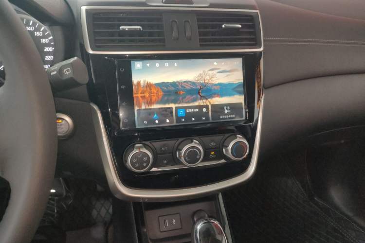 Used Nissan Tiida 2021 1.6L CVT Smart Drive Edition Audio And AC Panel