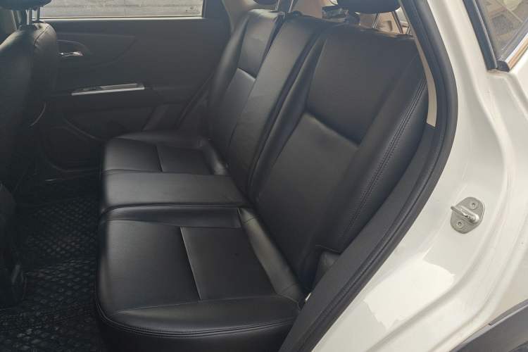 Used Dongfeng Aeolus AX3 2016 1.5L Automatic Shangkue Model
