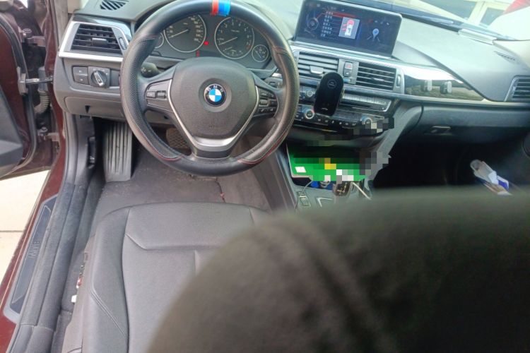 Used BMW 3 Series 2016 320Li Ambition Model
